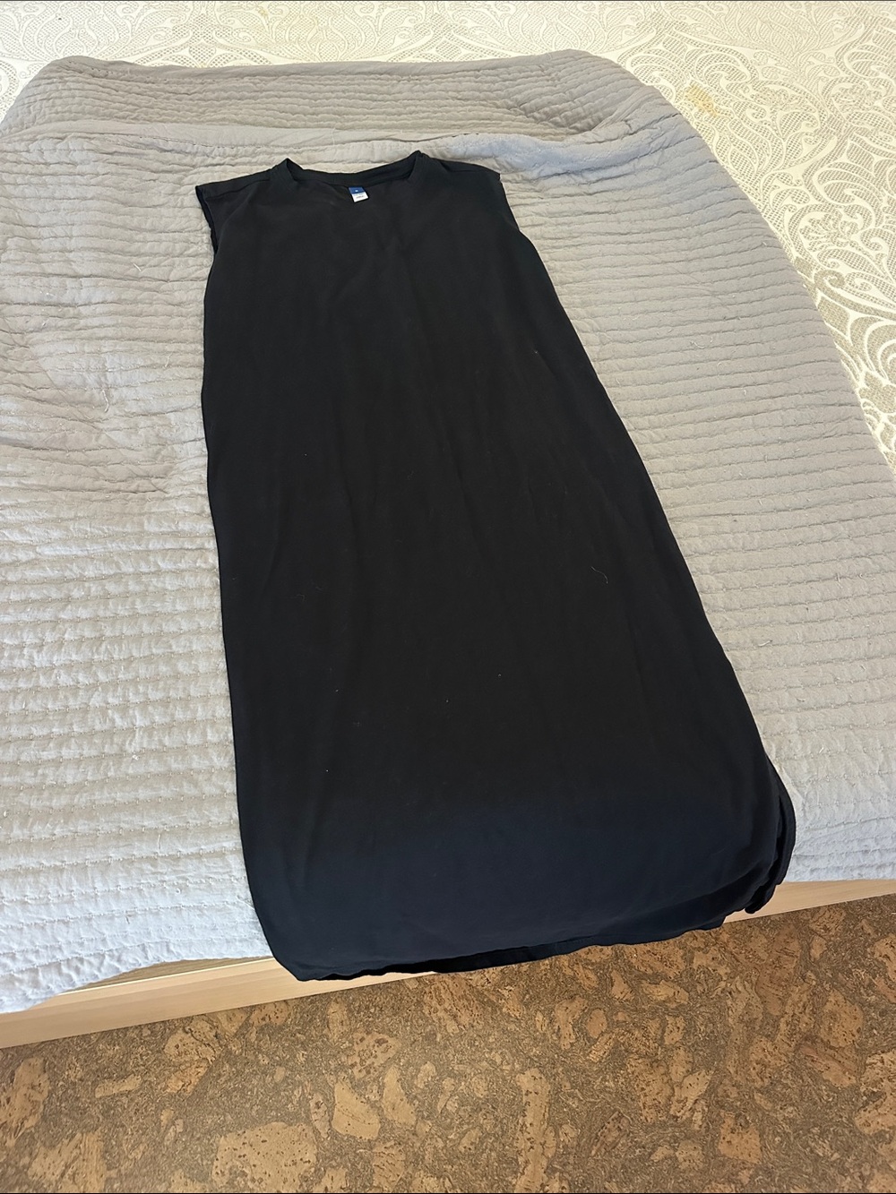 Old Navy Black Sleeveless Midi Shift Dress
